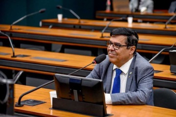 Deputado Prof. Paulo Fernando morreu aos 58 anos - (crédito: Douglas Gomes/Liderança do Republicanos/Divulgação) Deputado Prof. Paulo Fernando morreu aos 58 anos - (crédito: Douglas Gomes/Liderança do Republicanos/Divulgação)