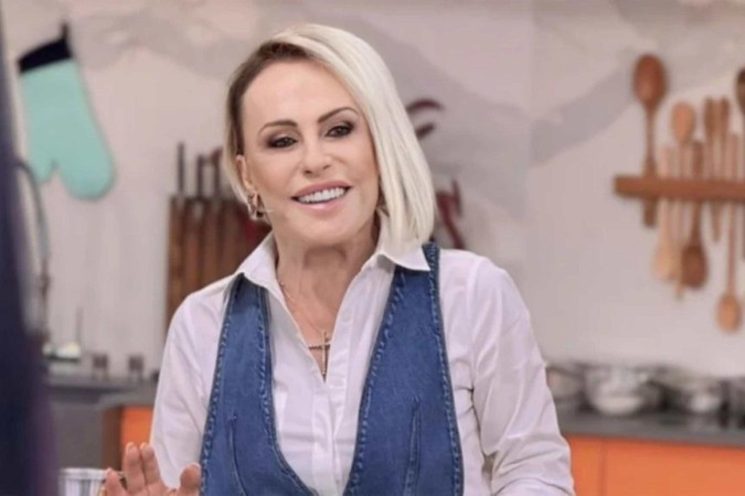 Ana Maria Braga chega ao horário nobre da Globo e celebra: “Toda arrepiada” - (crédito: Obeservatório da TV) Ana Maria Braga chega ao horário nobre da Globo e celebra: “Toda arrepiada” - (crédito: Obeservatório da TV)