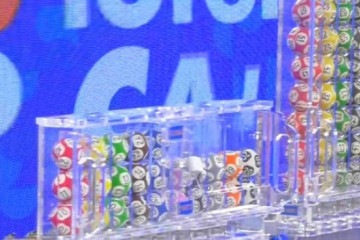 a Mega, Quina e outras loterias são sorteadas nesta terça -  (crédito: Reprodução/YouTube/Caixa)