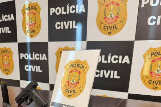 As armas foram recolhidas e encaminhadas à perícia técnica -  (crédito: Divulgação/PCDF)