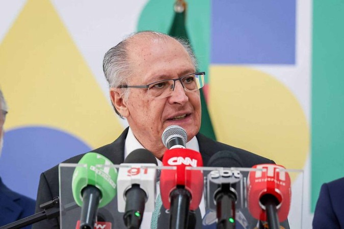 Vice-presidente Alckmin diz que decreto sai hoje ou amanhã -  (crédito: Júlio César/Mdic)