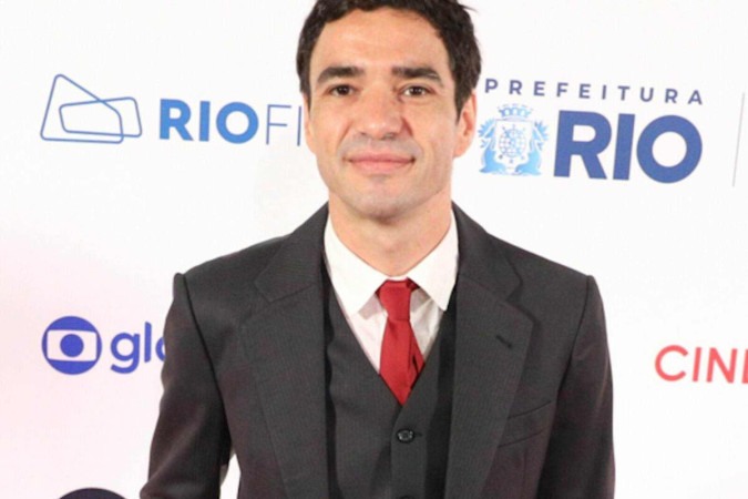 Em evento, Caio Blat fala sobre morte de Preta Gil: ‘Entender e aceitar’ -  (crédito: Observatório dos Famosos)