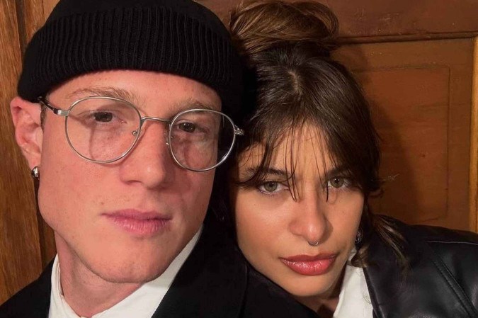 Pedro Novaes revela motivo de manter namoro longe dos holofotes: “Low profile” -  (crédito: Observatório dos Famosos)