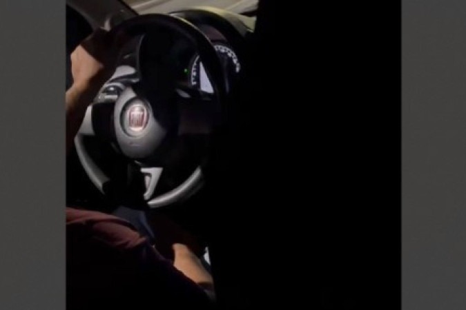 Passageira grava motorista de aplicativo se masturbando - (crédito: Material cedido ao Corrieo) Passageira grava motorista de aplicativo se masturbando - (crédito: Material cedido ao Corrieo)