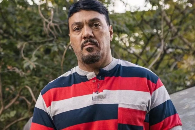 Belo chama a atenção em teaser de ‘Três Graças’ e fala sobre expectativa para estreia em novela: ‘Privilegiado’ -  (crédito: Observatório dos Famosos)