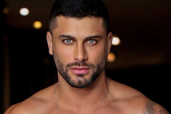 Top 1, Jesus Luz revela bastidores de estreia com conteúdo adulto: “Superou minhas expectativas” -  (crédito: Observatório dos Famosos)