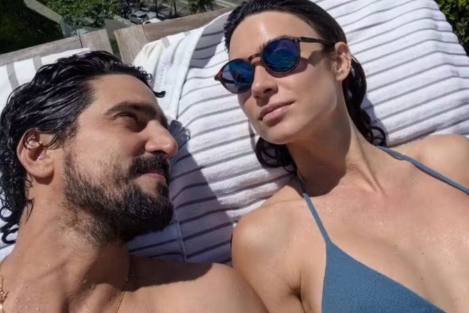 Renato Góes celebra seis anos de casamento com Thaila Ayala: “Completamente feliz com você” -  (crédito: Observatório dos Famosos)