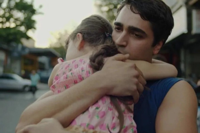 Filme turco da Netflix estreia com trama de culpa, redenção e vÃnculos familiares profundos - (crédito: Obeservatório da TV) Filme turco da Netflix estreia com trama de culpa, redenção e vÃnculos familiares profundos - (crédito: Obeservatório da TV)
