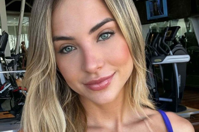 De biquíni, Gabi Martins mostra marquinha saliente em decote - (crédito: Observatório dos Famosos) De biquíni, Gabi Martins mostra marquinha saliente em decote - (crédito: Observatório dos Famosos)