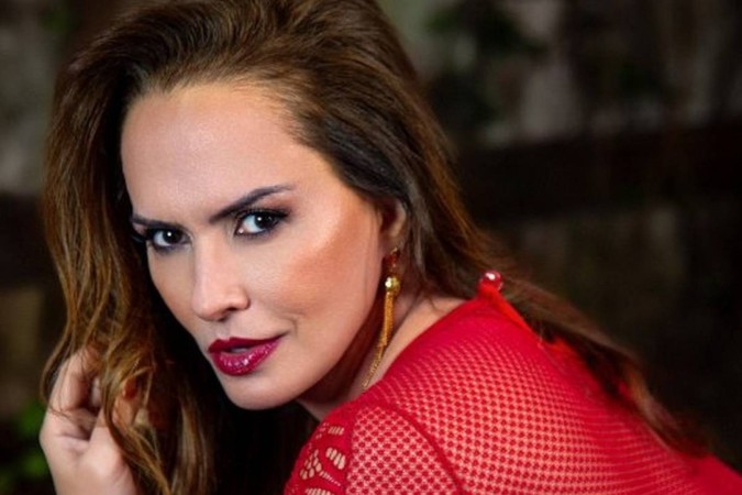 Musa dos ensaios nus, Nubia Oliiver revela novos procedimentos e confessa: “Morro de medo” - (crédito: Observatório dos Famosos) Musa dos ensaios nus, Nubia Oliiver revela novos procedimentos e confessa: “Morro de medo” - (crédito: Observatório dos Famosos)