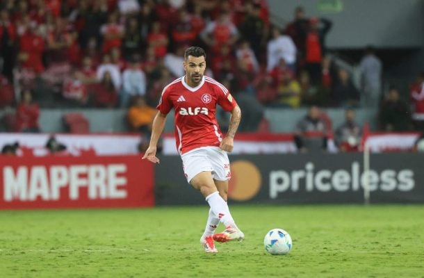 BRUNO HENRIQUE – Foi facilmente driblado por Reinaldo na jogada do segundo gol do Mirassol. NOTA 4,0 - Foto: Ricardo Duarte / Internacional