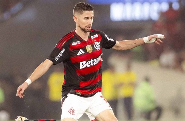 JORGINHO - Muito seguro no meio-campo, ditou o ritmo do jogo. Foi muito bem e aguentou os 90 minutos em alto nível. NOTA 7,5. Foto: Adriano Fontes / Flamengo