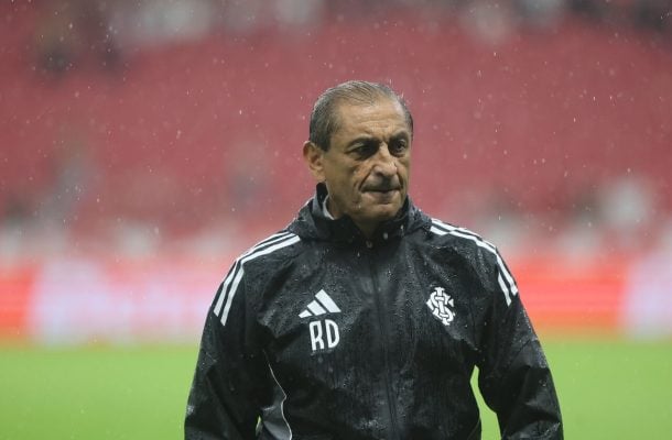 RAMÓN DÍAZ – Não cumpriu a expectativa com a boa atuação na vitória sobre o Botafogo. Afinal, o Inter foi um adversário frágil para o Mirassol, já que teve dificuldade pelo chão em lances de bola aérea e teve pouca criatividade. NOTA 4,0 - Foto: Ricardo Duarte / Internacional