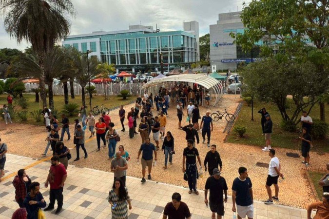 As provas objetivas foram aplicadas em dois turnos: pela manhã, para todos os componentes curriculares; e à tarde, para o cargo de pedagogo -  (crédito: Material cedido ao Correio )