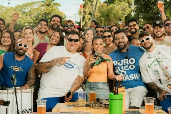 Exclusivo: Menos é Mais fala sobre boom de música com Simone Mendes: ‘Impecável’ - (crédito: Observatório dos Famosos) Exclusivo: Menos é Mais fala sobre boom de música com Simone Mendes: ‘Impecável’ - (crédito: Observatório dos Famosos)