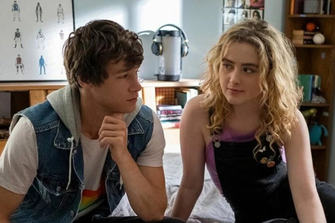 Romance e repetição temporal entre dois adolescentes no Prime Video -  (crédito: Obeservatório da TV)