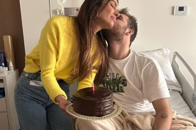 Patrícia Poeta celebra alta do filho após internação -  (crédito: Observatório dos Famosos)