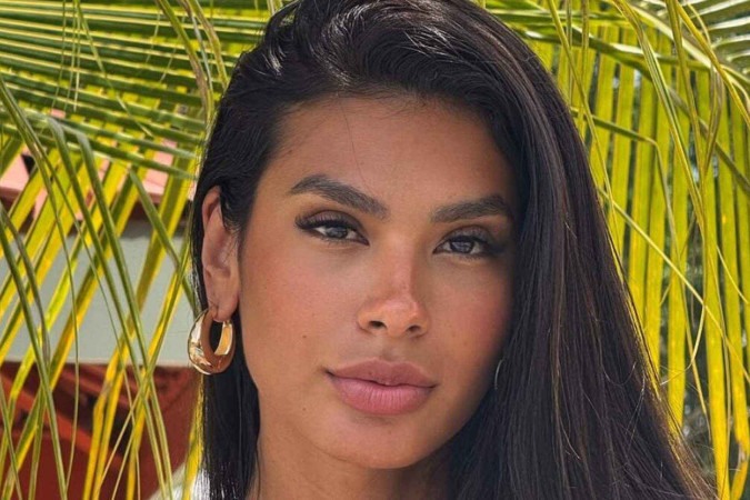 Pocah exibe novos registros de biquíni após término e compartilha reflexão nas redes -  (crédito: Observatório dos Famosos)