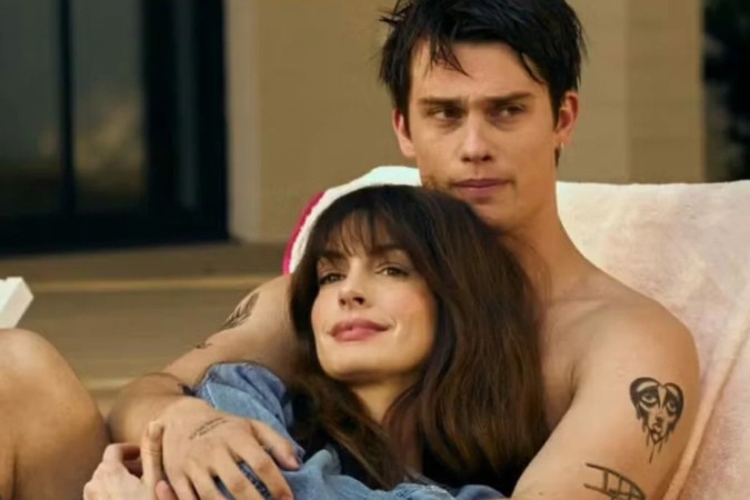 Mãe solo de 40 Anos vive romance inesperado com astro pop -  (crédito: Obeservatório da TV)