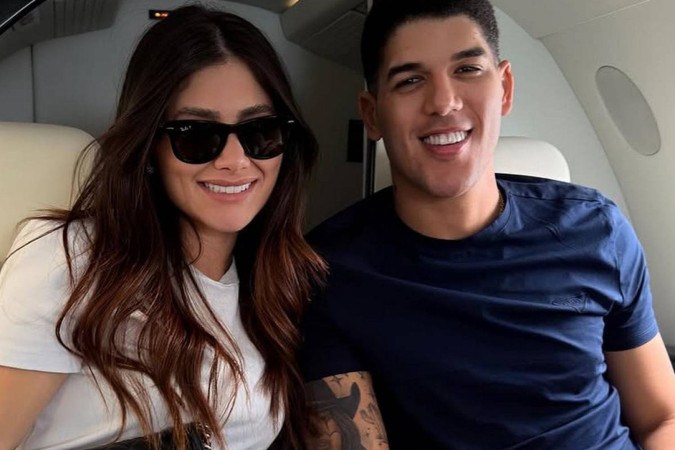 Ex de Zé Vaqueiro desabafa sobre ataques nas redes e envia mensagem ao filho falecido -  (crédito: Observatório dos Famosos)