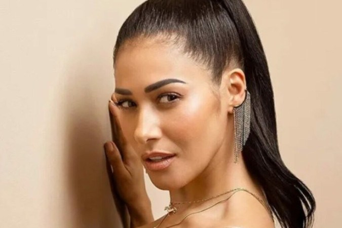 Simaria faz charme com biquíni ‘recortado’ e provoca clima quente nas redes sociais -  (crédito: Observatório dos Famosos)