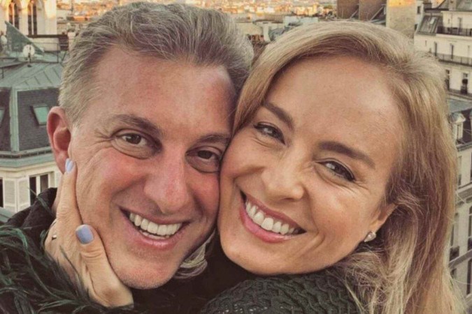 Angélica rebate críticas por usar vibradores e fala sobre apoio de Luciano Huck -  (crédito: Observatório dos Famosos)