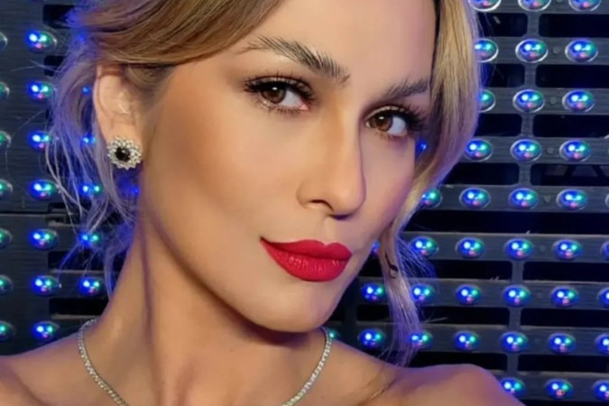 Lívia Andrade dá detalhes de proposta tentadora de Luciano Huck: ‘Chocada’ -  (crédito: Observatório dos Famosos)