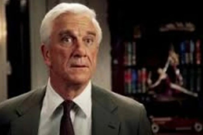 Corra que a Polícia Vem Aí! chega ao Prime Video e atualiza a clássica comédia policial -  (crédito: Obeservatório da TV)