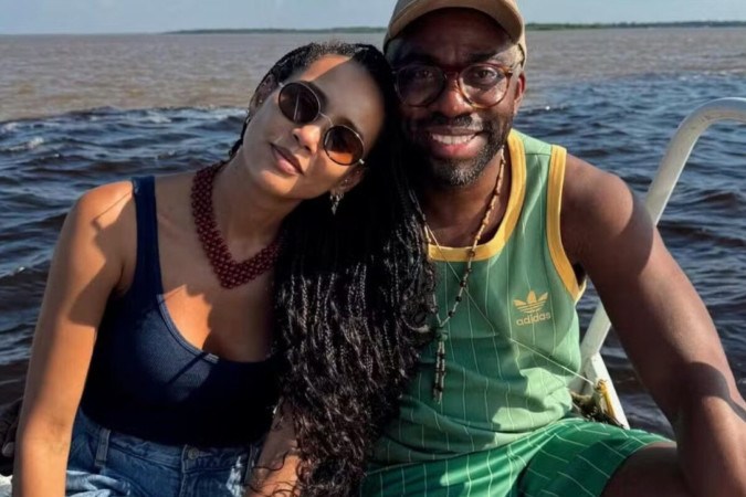 Lázaro Ramos se declara a Taís Araujo: ‘Muito bom ser casado com quem você é fã’ -  (crédito: Observatório dos Famosos)