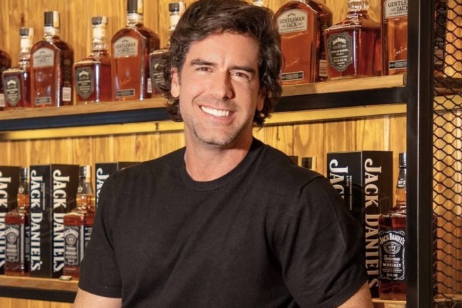 Marcos Pitombo faz denúncia ao MP após relatar ser vítima de stalker: “Sou perseguido” -  (crédito: Observatório dos Famosos)