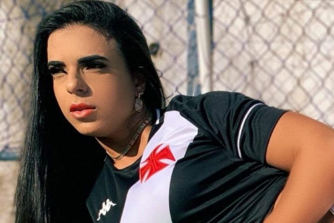 Musa do Vasco da Gama coloca bumbum para jogo usando fio-dental no limite -  (crédito: Observatório dos Famosos)