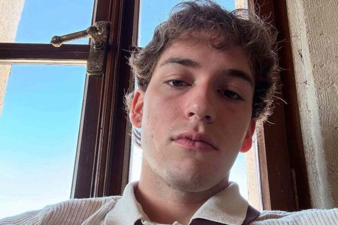 Pietro Antonelli, filho de Giovanna Antonelli e Murilo Benício, fará sua estreia como ator em Quem Ama, Cuida -  (crédito: Observatório dos Famosos)