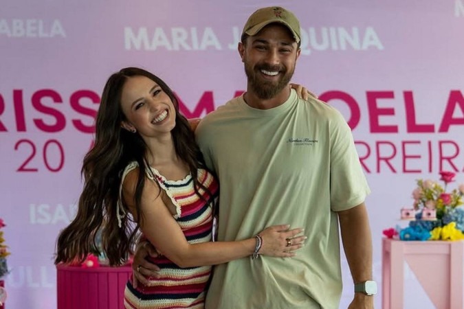 André Luiz Frambach fala sobre casamento e desejo de aumentar a família com Larissa Manoela -  (crédito: Observatório dos Famosos)