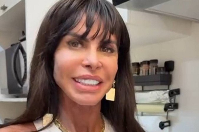 Gretchen revive ‘Freak Le Boom Boom’ e pretende apostar como hit do Carnaval 2026 -  (crédito: Observatório dos Famosos)