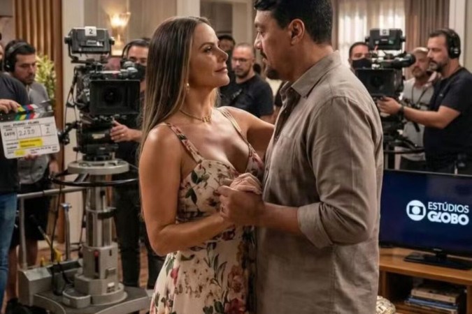 Belo e Viviane Araújo gravam juntos primeira cena de Três Graças -  (crédito: Observatório dos Famosos)