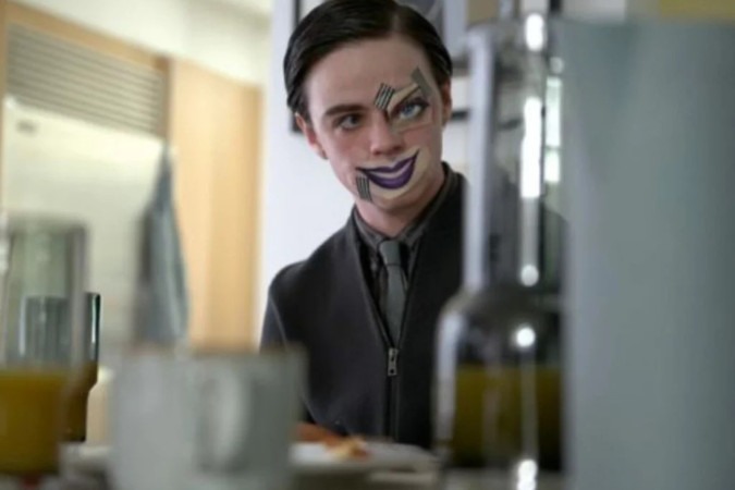 Filme da Netflix aposta em jogo dos anos 80 e decisões fatais para conduzir a trama -  (crédito: Obeservatório da TV)