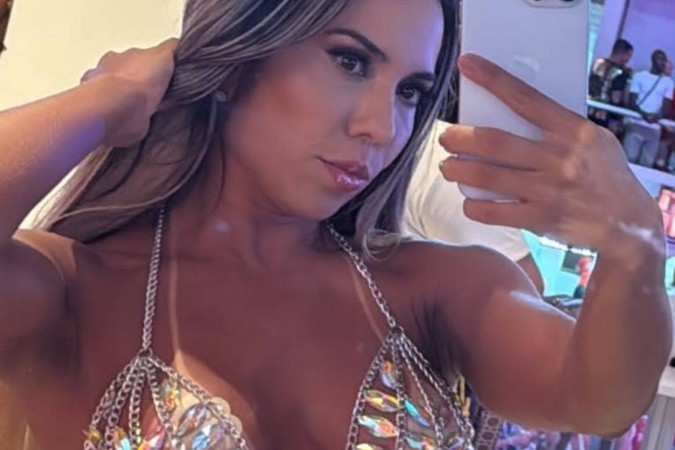 Mulher Melão perde a paciência e rebate críticas sobre não saber sambar -  (crédito: Observatório dos Famosos)