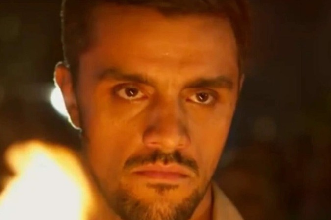 Dona de Mim é detonada e autora reage: ‘Amo fogo’ -  (crédito: Observatório dos Famosos)