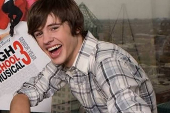 Quem é Matt Prokop, ator de High School Musical, preso por pornografia infantil -  (crédito: Observatório dos Famosos)