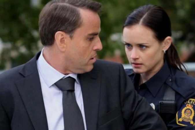 Filme acompanha erro policial que desencadeia uma rede de conflitos -  (crédito: Obeservatório da TV)