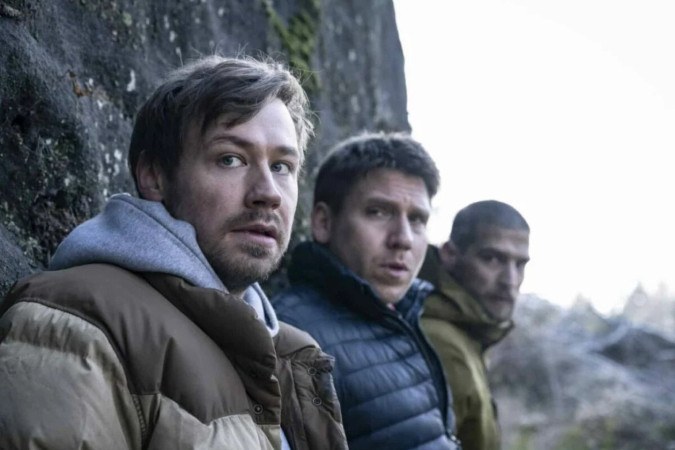 Filme alemão retrata perseguição em floresta e teste de sobrevivência entre amigos -  (crédito: Obeservatório da TV)