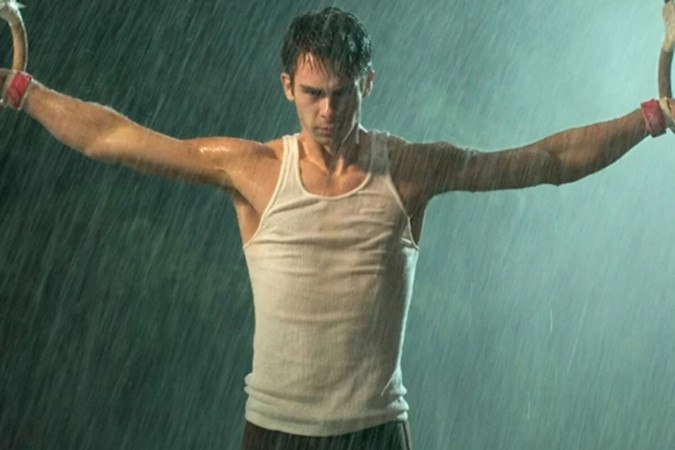 Filme retrata trajetória de ginasta universitário após mudança de perspectiva -  (crédito: Obeservatório da TV)