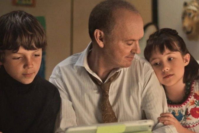 Comédia sobre rivalidade entre pais ganha destaque no Prime Video -  (crédito: Obeservatório da TV)