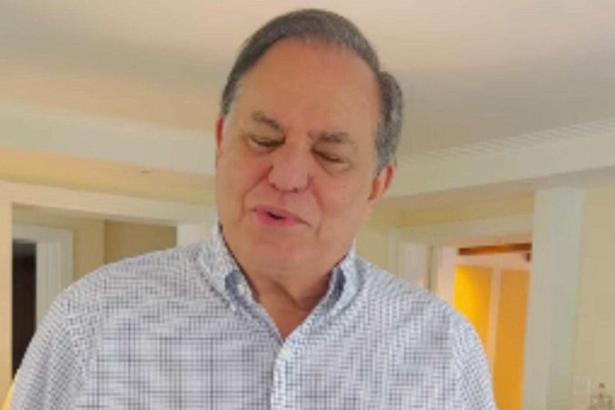 Ronnie Von relembra parada cardíaca: ‘Demorei para voltar’ -  (crédito: Observatório dos Famosos)