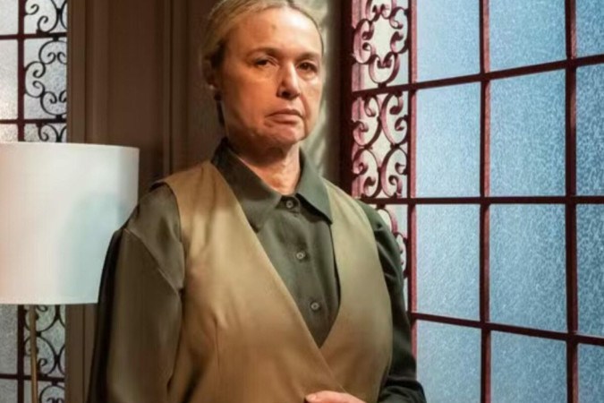 Helga de Três Graças, Kelzy Ecard diz que personagem não estava na sinopse -  (crédito: Observatório dos Famosos)