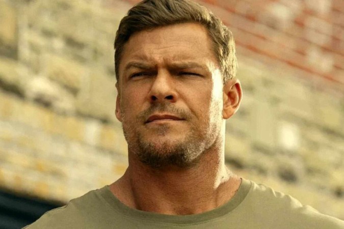 Astro de Reacher fala demais e entrega quando estreia a 4ª temporada da série -  (crédito: Obeservatório da TV)