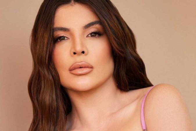 Influenciadora famosa entra em disputa milionária e situação financeira vira assunto na web -  (crédito: Observatório dos Famosos)