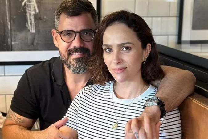 Juliano Cazarré revela que harmonia do casamento depende dos filhos: “Não tem segredo” -  (crédito: Observatório dos Famosos)