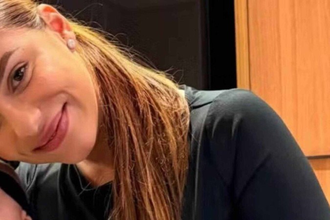 Ex-bbb Key Alves mostra fofura da filha de dois meses e se declara: ‘Eu amo ser sua mãe’ -  (crédito: Observatório dos Famosos)