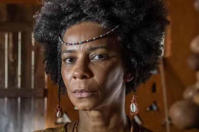 Rita Batista revela se pode desistir do jornalismo para seguir carreira de atriz -  (crédito: Observatório dos Famosos)